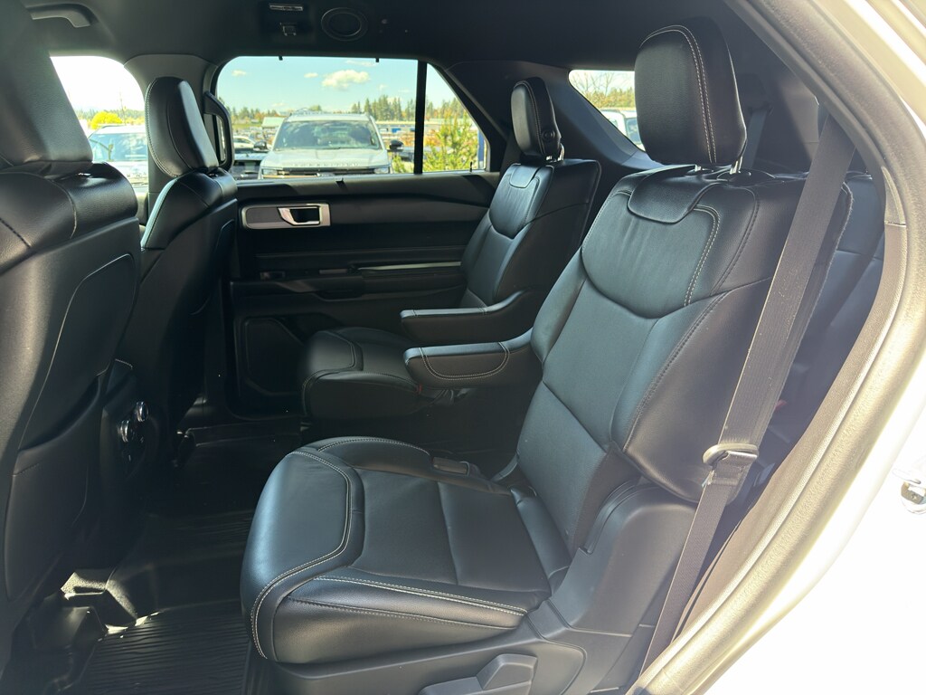 Used 2020 Ford Explorer - photo 9