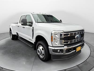 Used 2025 Ford F-350 - photo 1