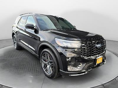 Used 2025 Ford Explorer - photo 1