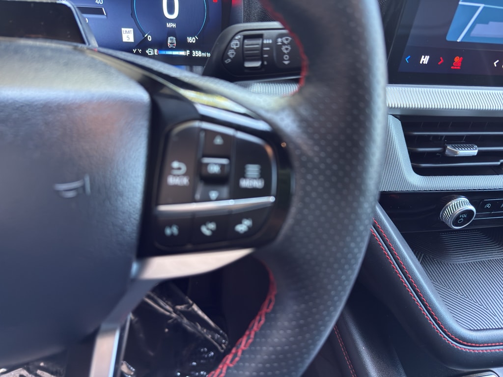 Used 2025 Ford Explorer - photo 24