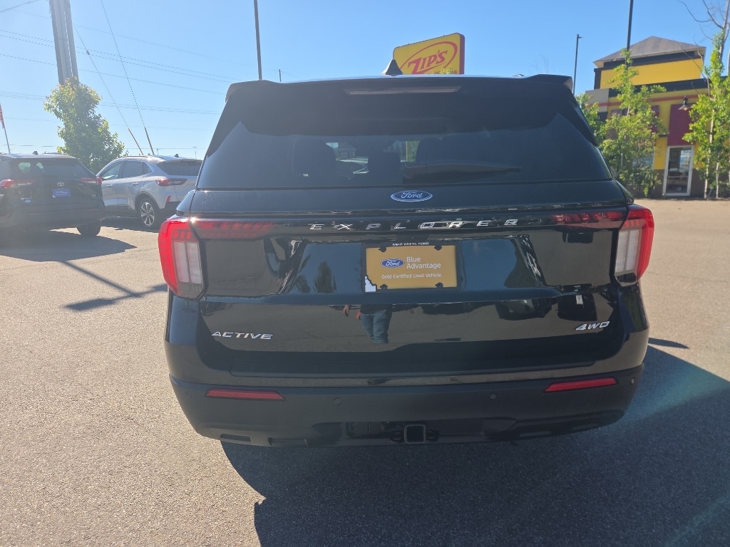 Used 2025 Ford Explorer - photo 8