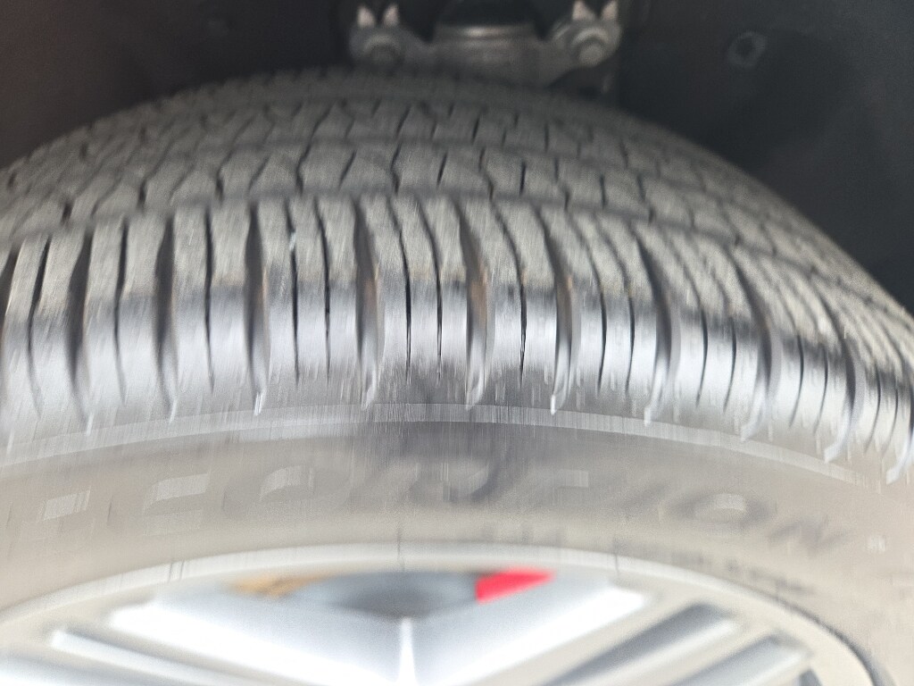 Used 2025 Ford Explorer - photo 13