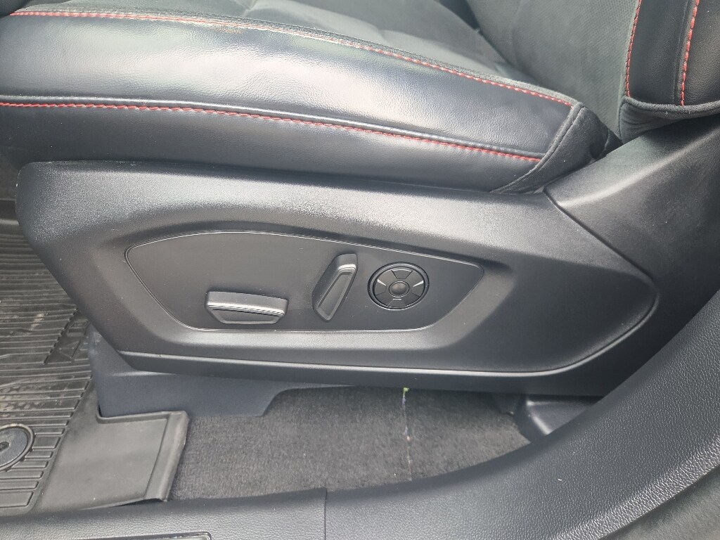 Used 2025 Ford Explorer - photo 19