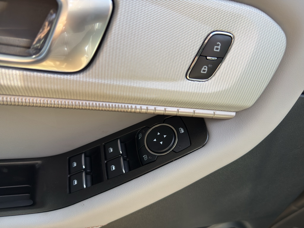 New 2026 Ford Explorer - photo 17