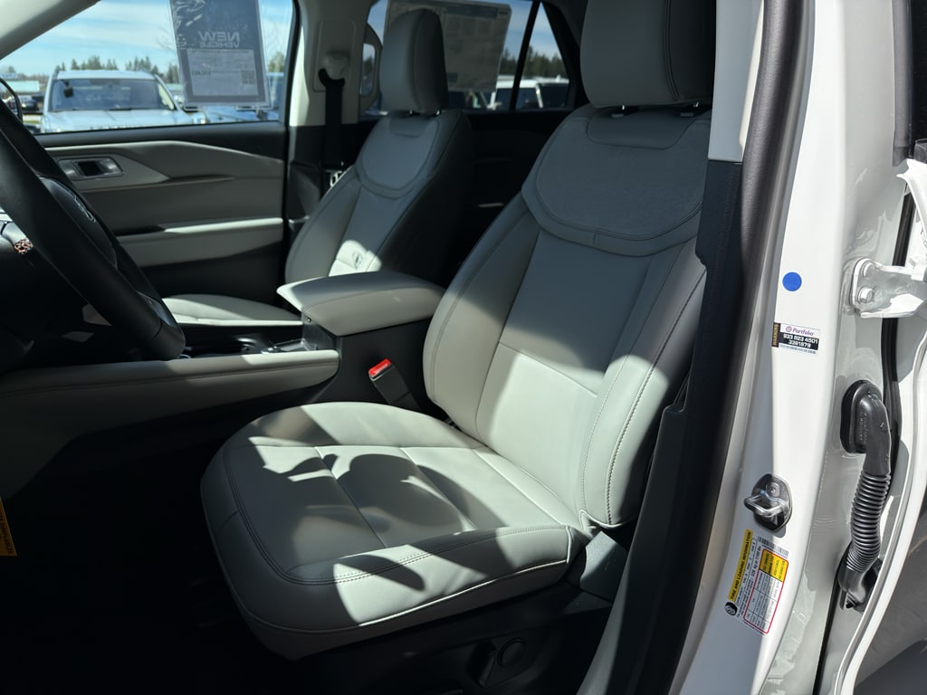 New 2026 Ford Explorer - photo 18