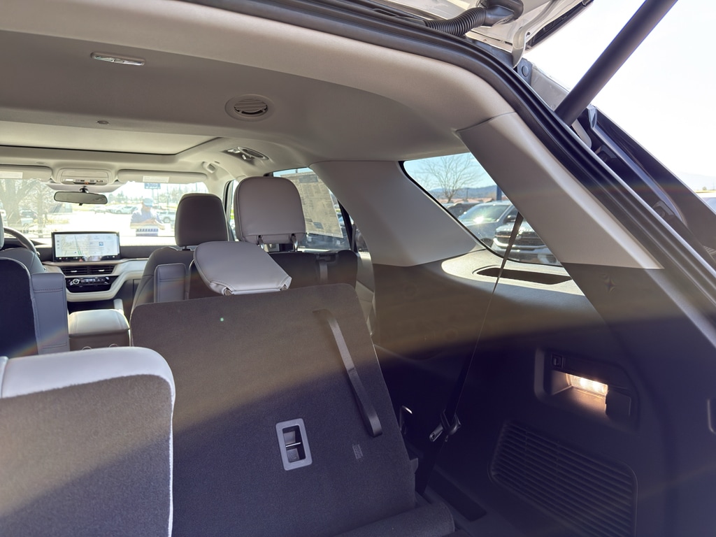 New 2026 Ford Explorer - photo 10