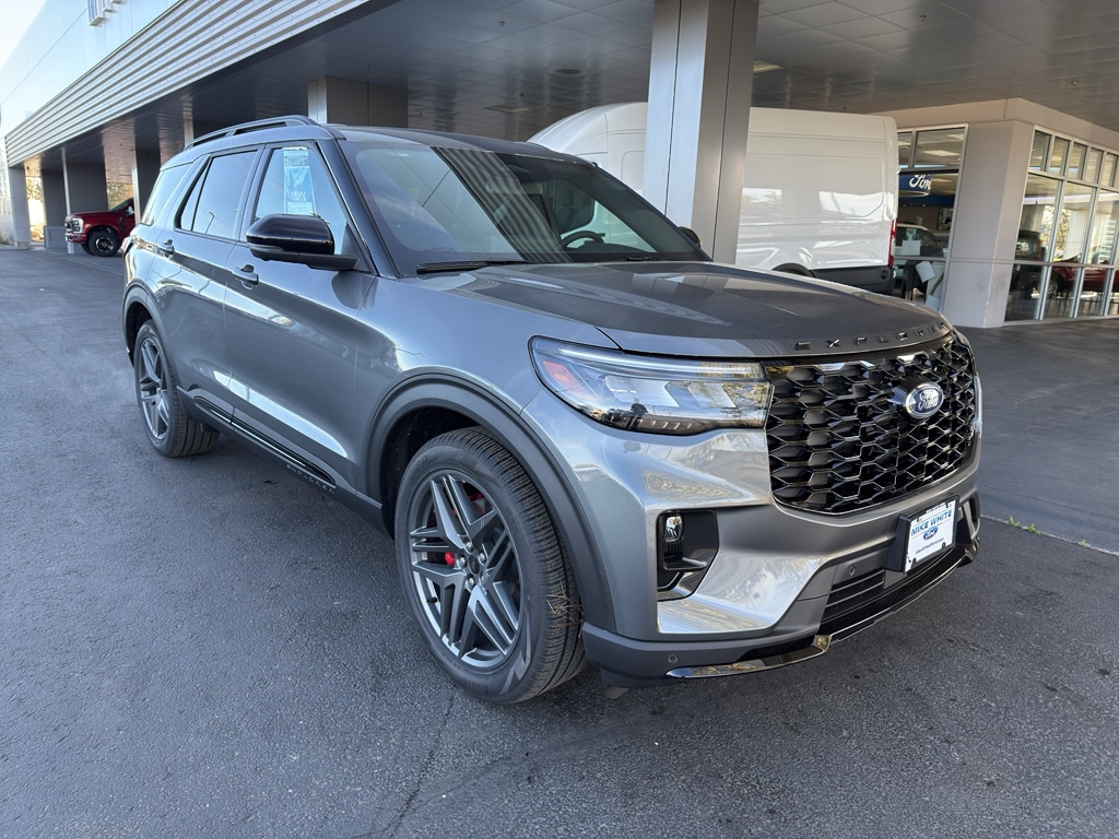 New 2026 Ford Explorer - photo 1