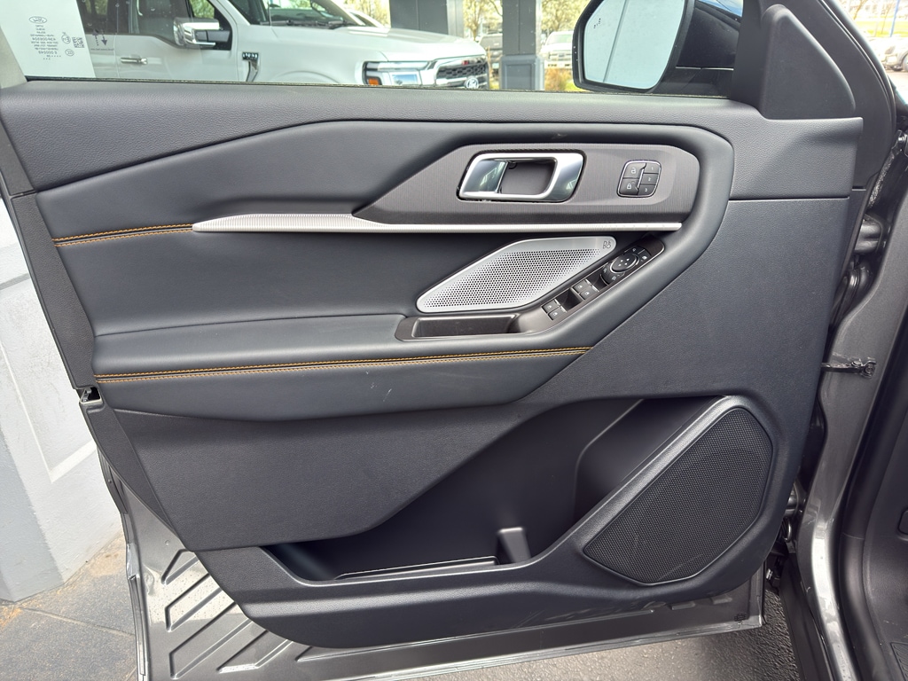 New 2026 Ford Explorer - photo 18