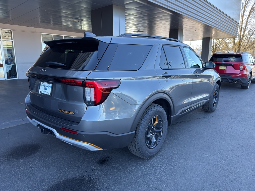 New 2026 Ford Explorer - photo 2