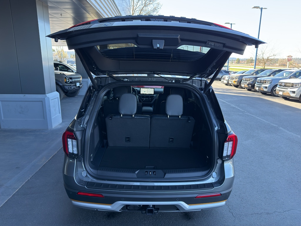 New 2026 Ford Explorer - photo 8