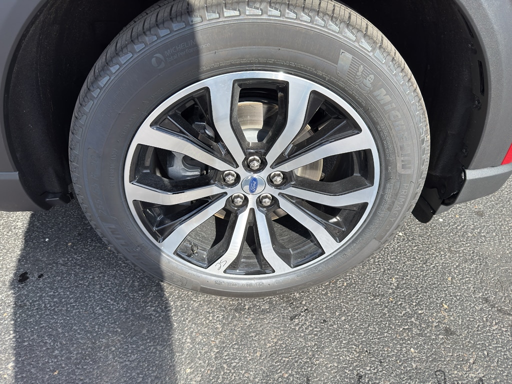 New 2026 Ford Explorer - photo 14