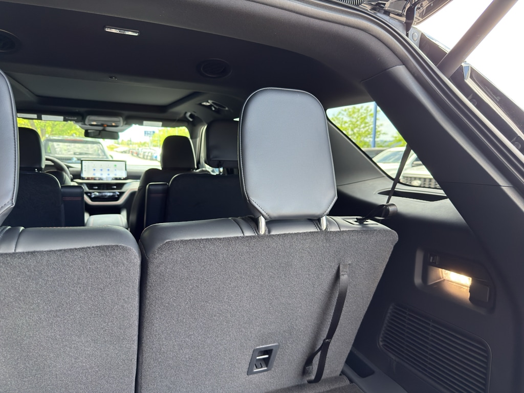 New 2026 Ford Explorer - photo 9