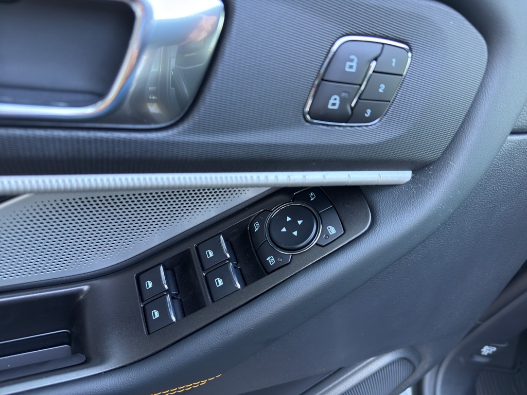 New 2026 Ford Explorer - photo 18
