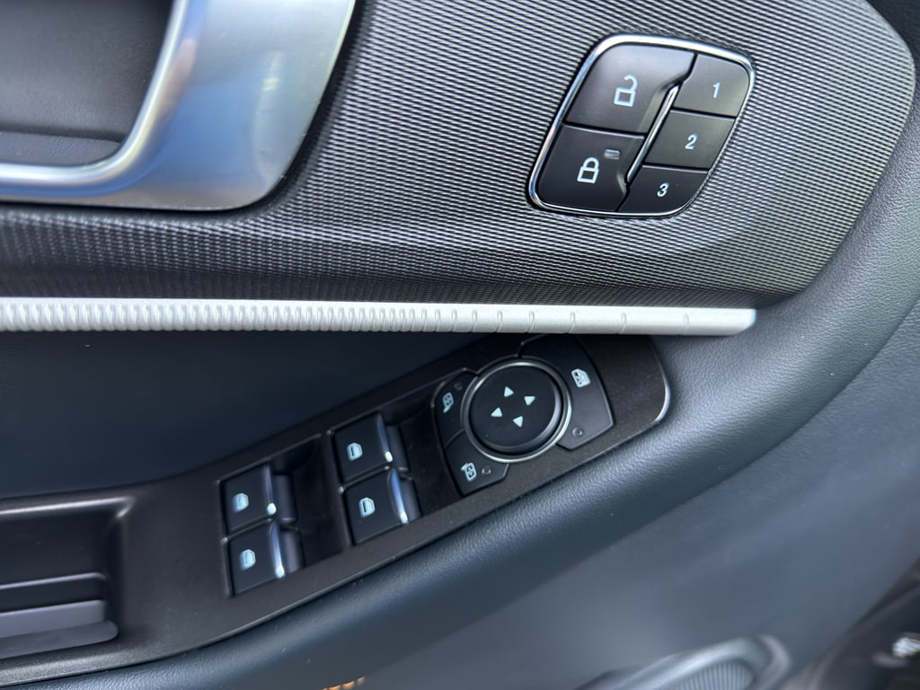 New 2026 Ford Explorer - photo 17