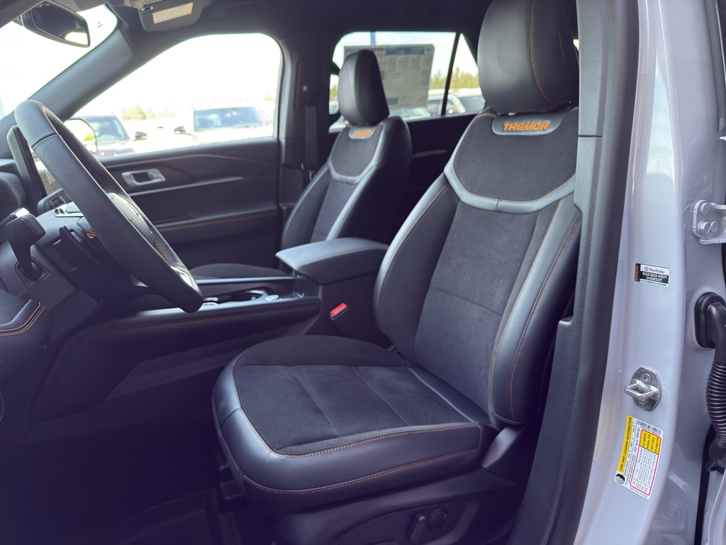 New 2026 Ford Explorer - photo 18