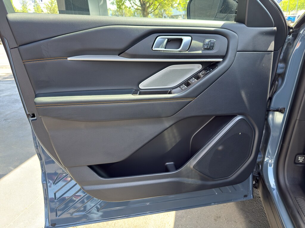 New 2026 Ford Explorer - photo 16