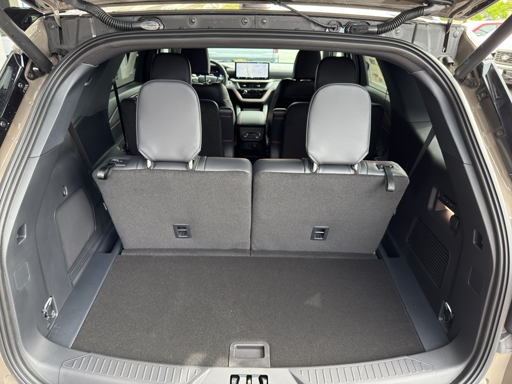 New 2026 Ford Explorer - photo 12
