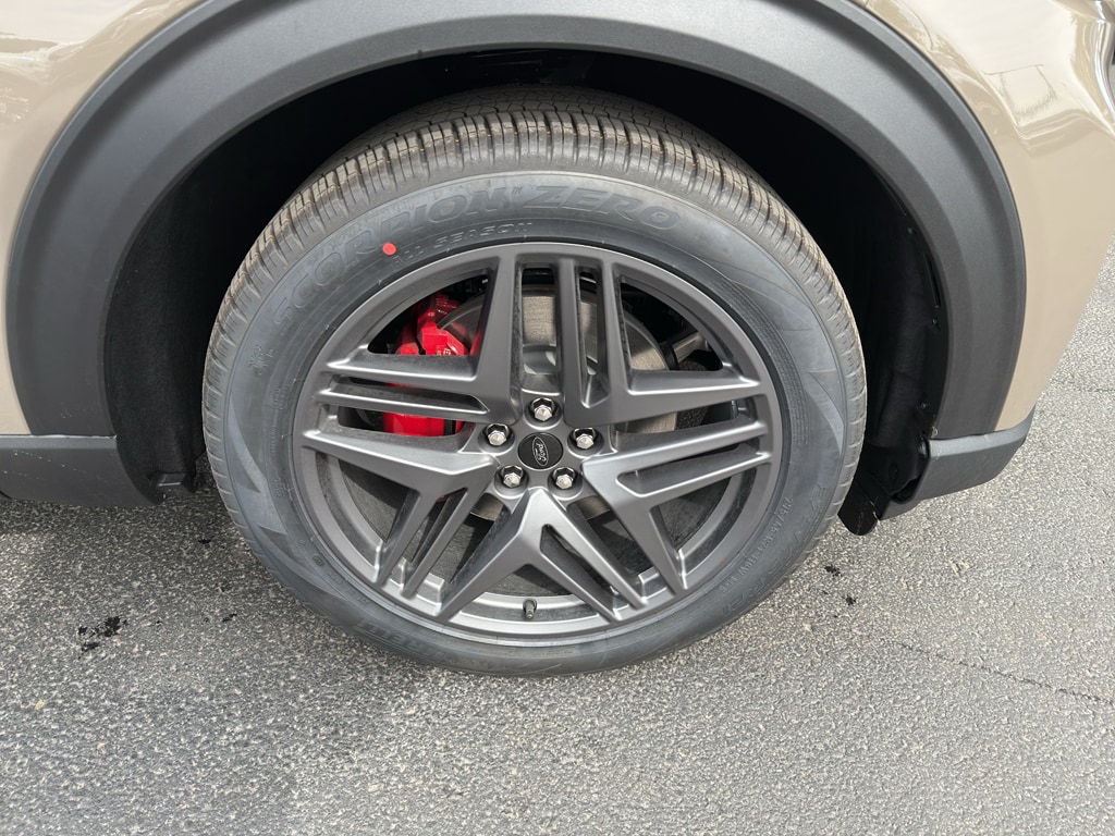 New 2026 Ford Explorer - photo 14