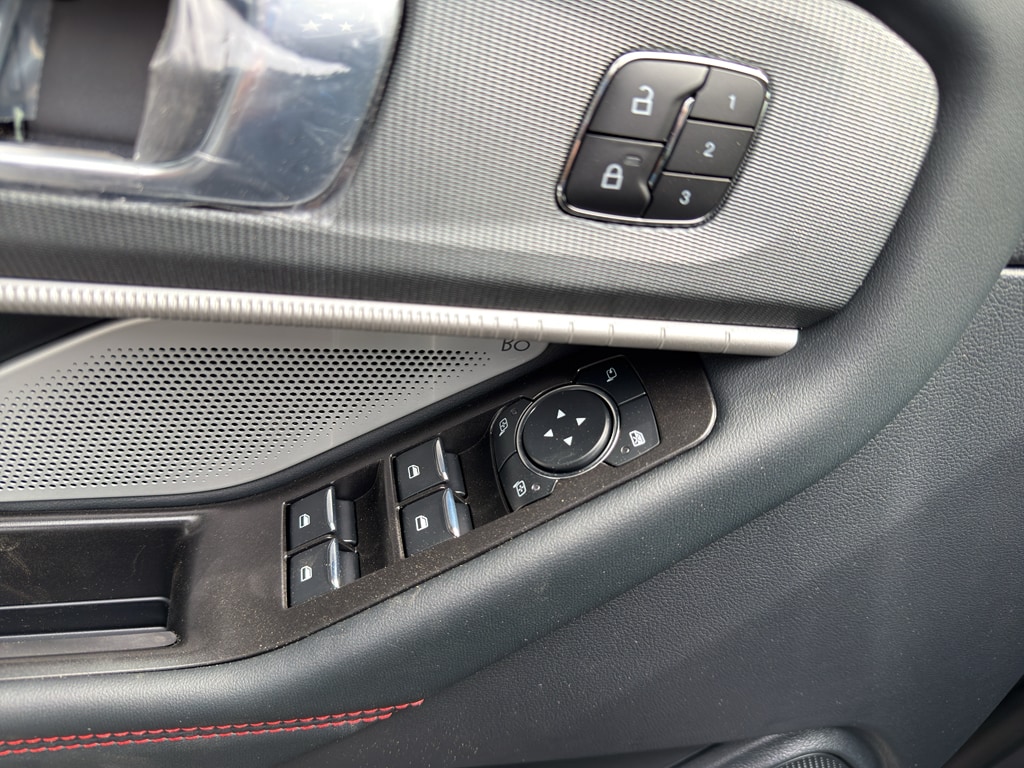 New 2026 Ford Explorer - photo 18