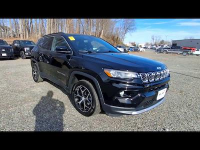 Used 2024 Jeep Compass - photo 2