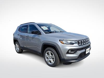 Used 2023 Jeep Compass - photo 1