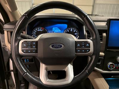 Used 2023 Ford Expedition - photo 1