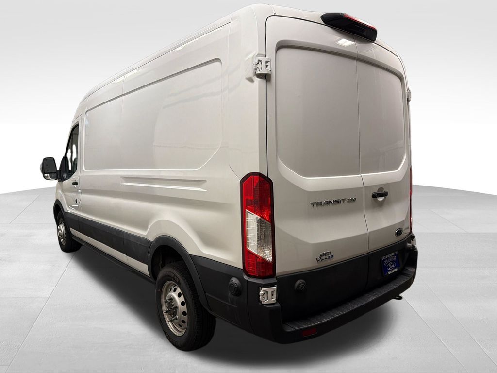 Used 2024 Ford Transit 250 - photo 2