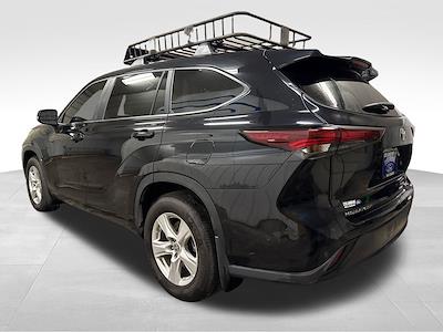 Used 2024 Toyota Highlander - photo 1