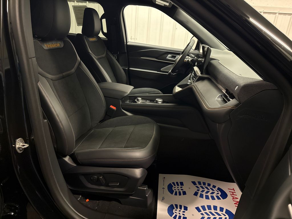 New 2026 Ford Explorer - photo 30