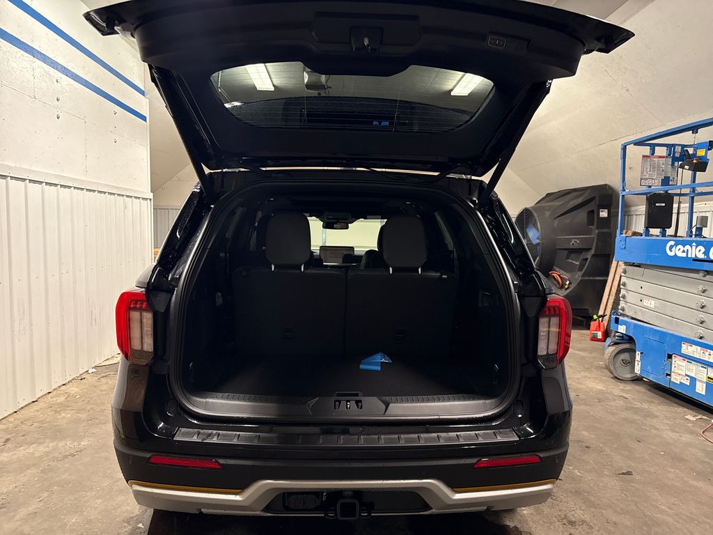 New 2026 Ford Explorer - photo 9