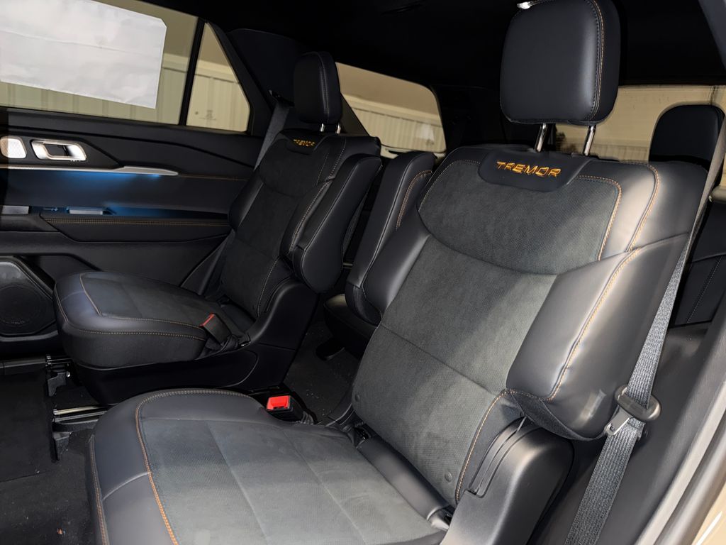 New 2026 Ford Explorer - photo 22