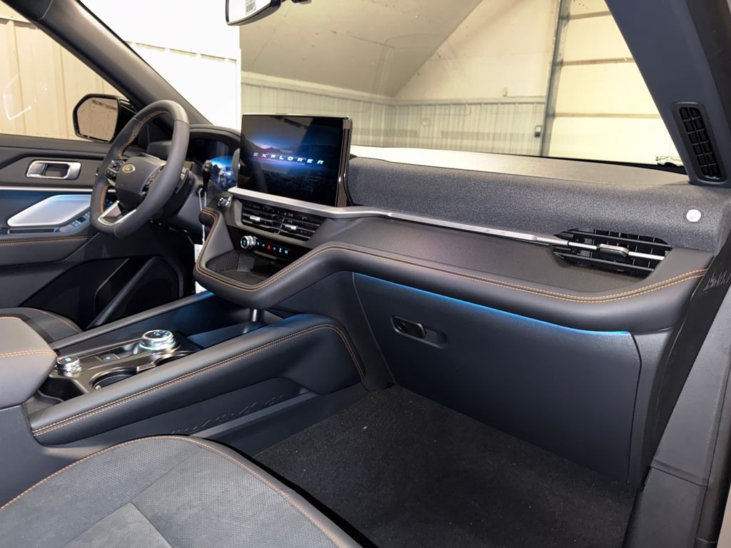 New 2026 Ford Explorer - photo 29
