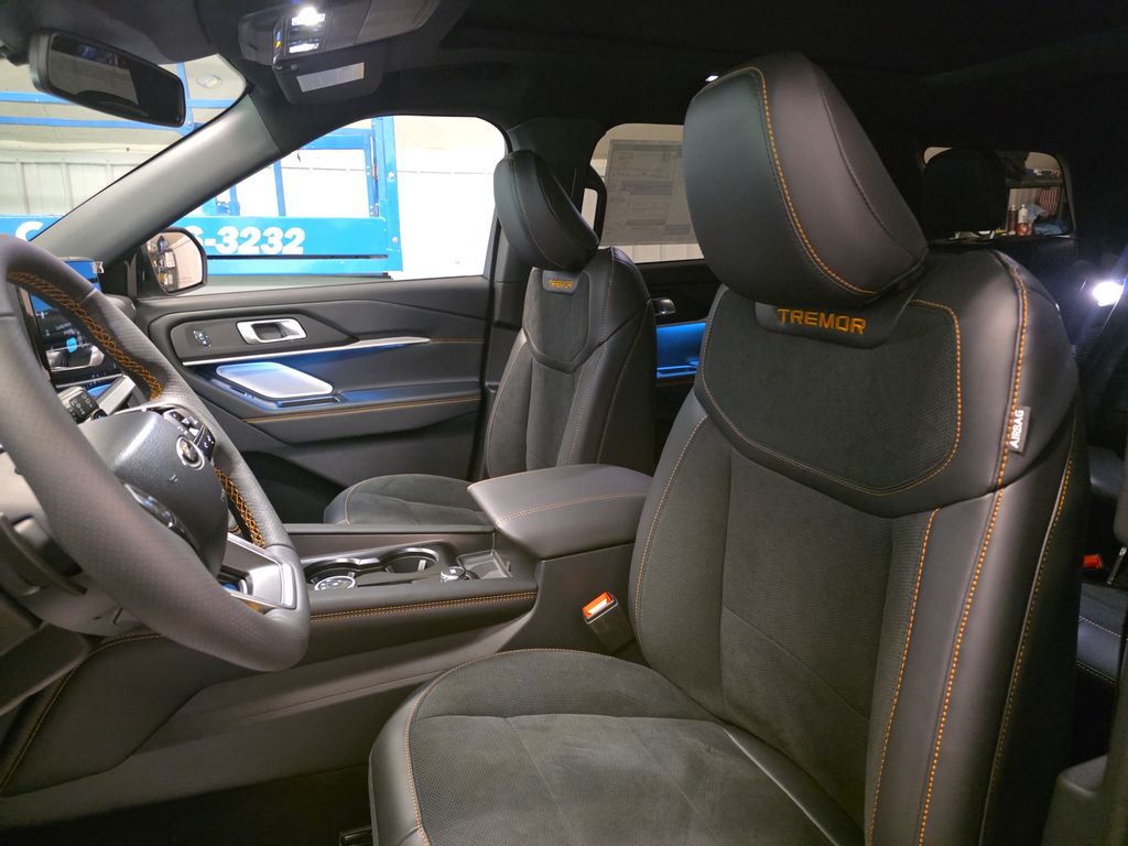 New 2026 Ford Explorer - photo 20