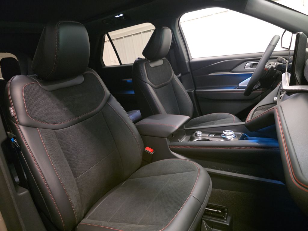 New 2026 Ford Explorer - photo 31