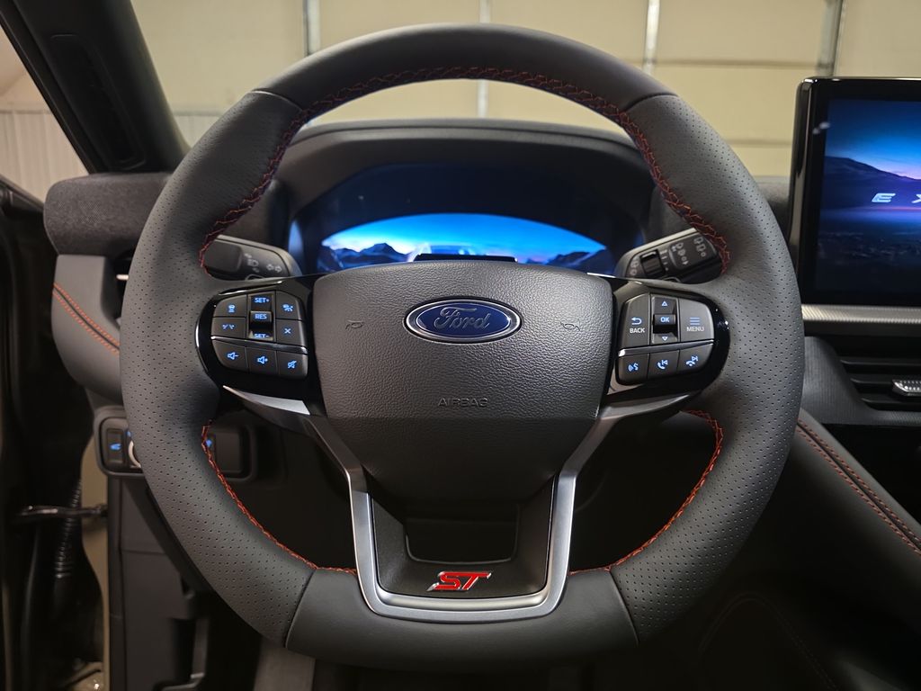 New 2026 Ford Explorer - photo 10