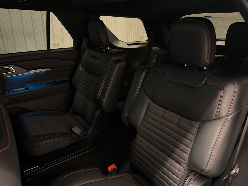 New 2026 Ford Explorer - photo 25