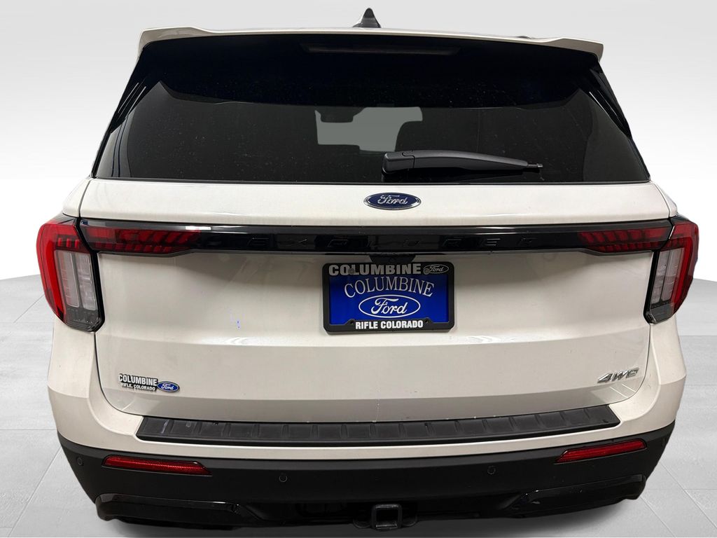New 2026 Ford Explorer - photo 2