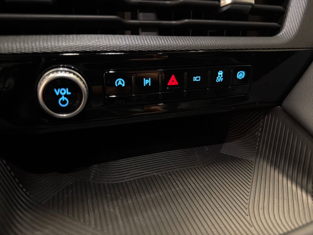 New 2026 Ford Explorer - photo 16