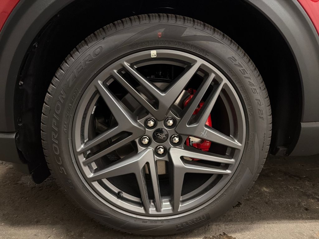 New 2026 Ford Explorer - photo 8