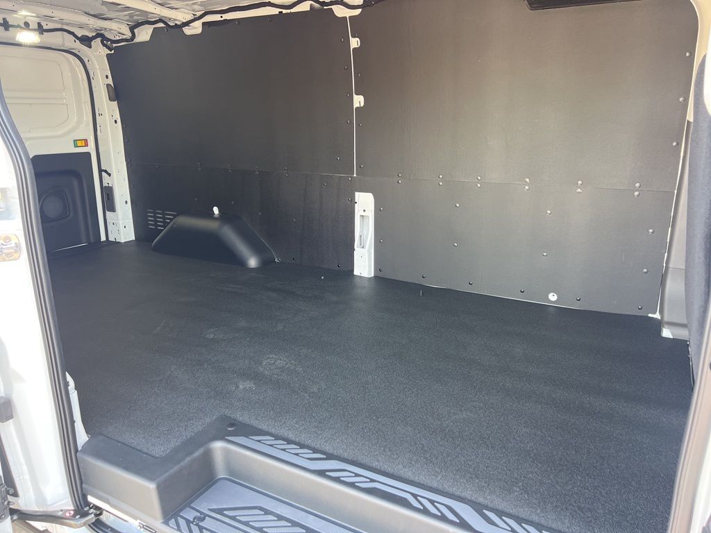 New 2026 Ford Transit 250 - photo 10