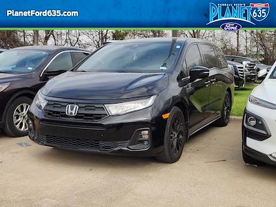 Used 2025 Honda Odyssey - photo 1