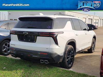 Used 2024 Chevrolet Traverse - photo 1