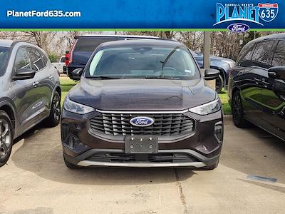 Used 2023 Ford Escape - photo 1