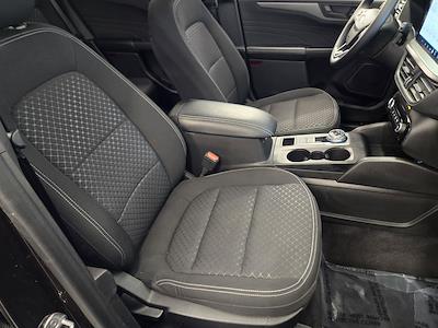 Used 2023 Ford Escape - photo 1