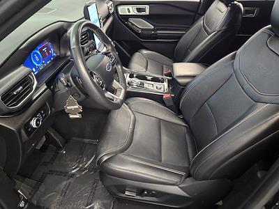 Used 2023 Ford Explorer - photo 1
