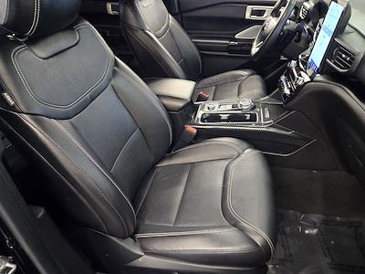 Used 2023 Ford Explorer - photo 1