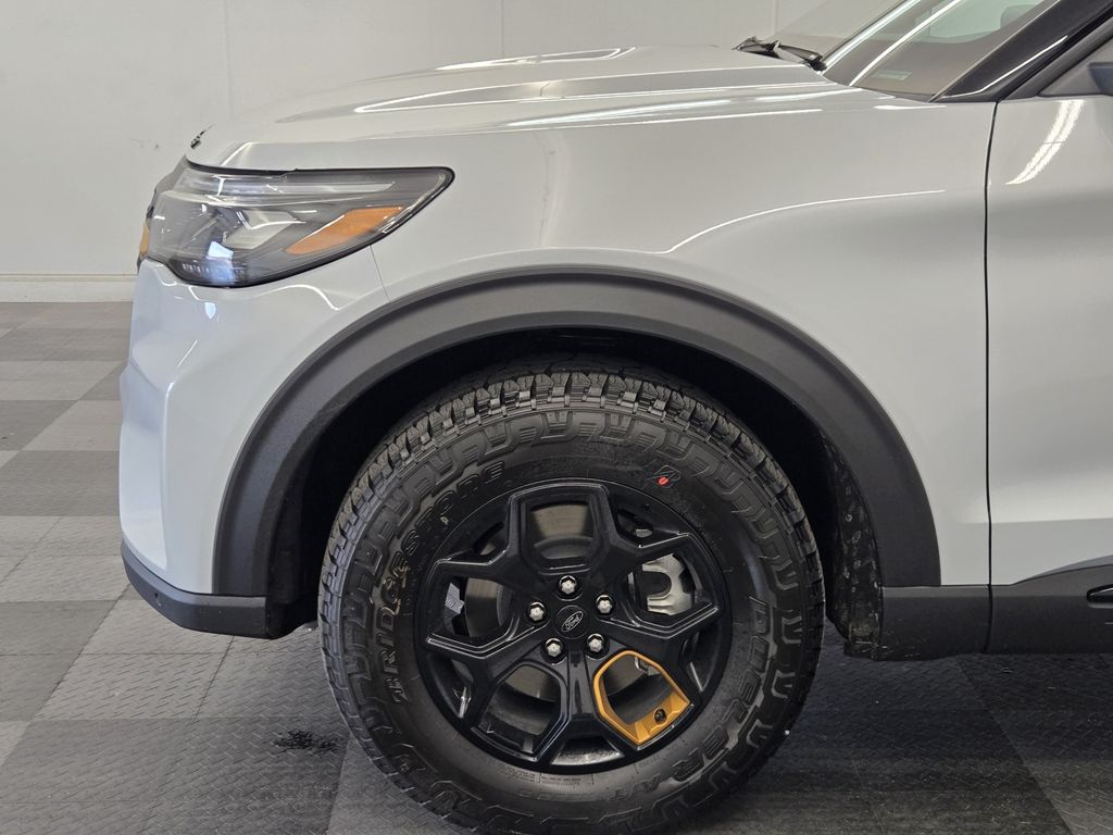 New 2026 Ford Explorer - photo 9