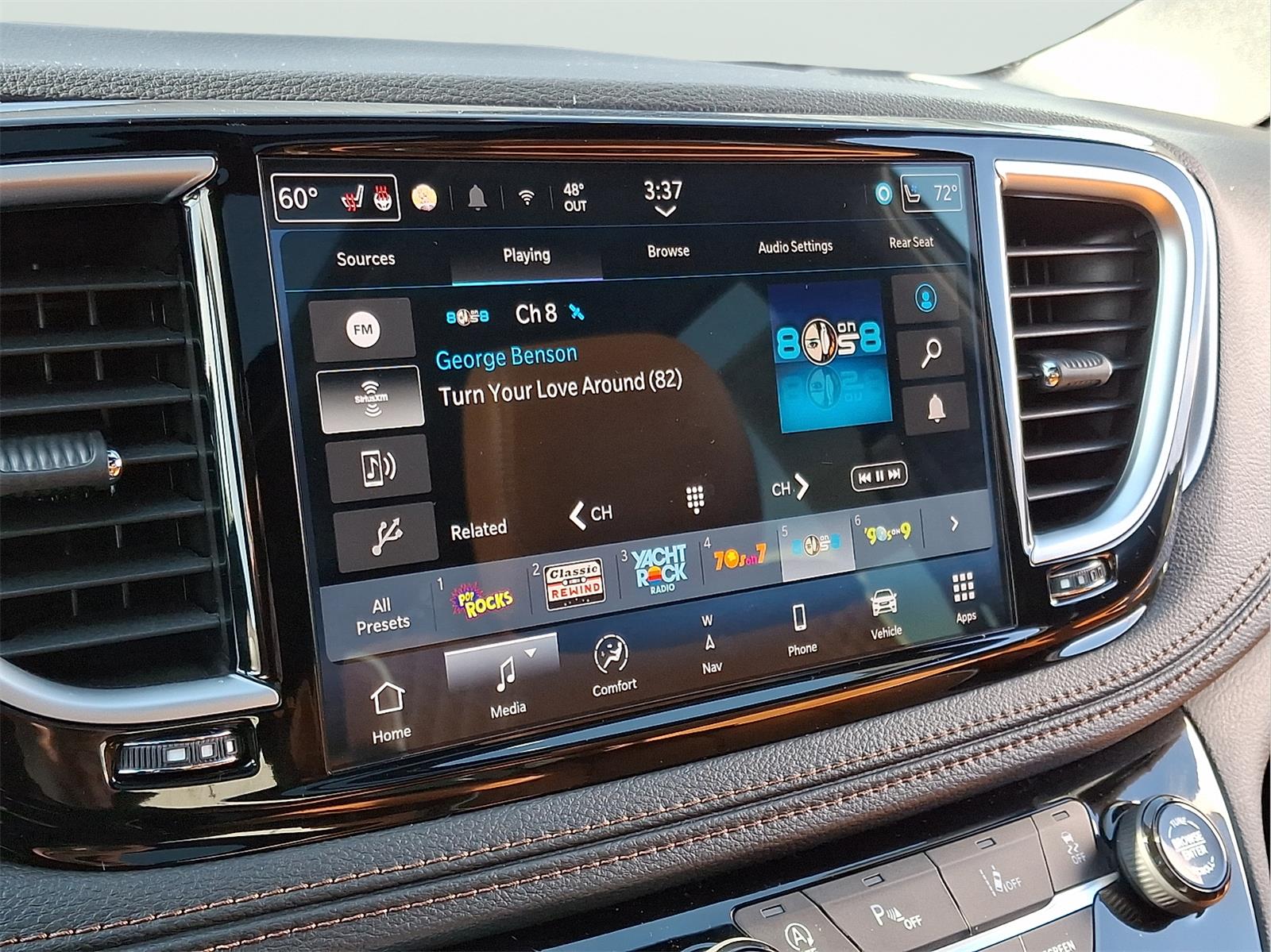 Used 2026 Chrysler Pacifica - photo 21