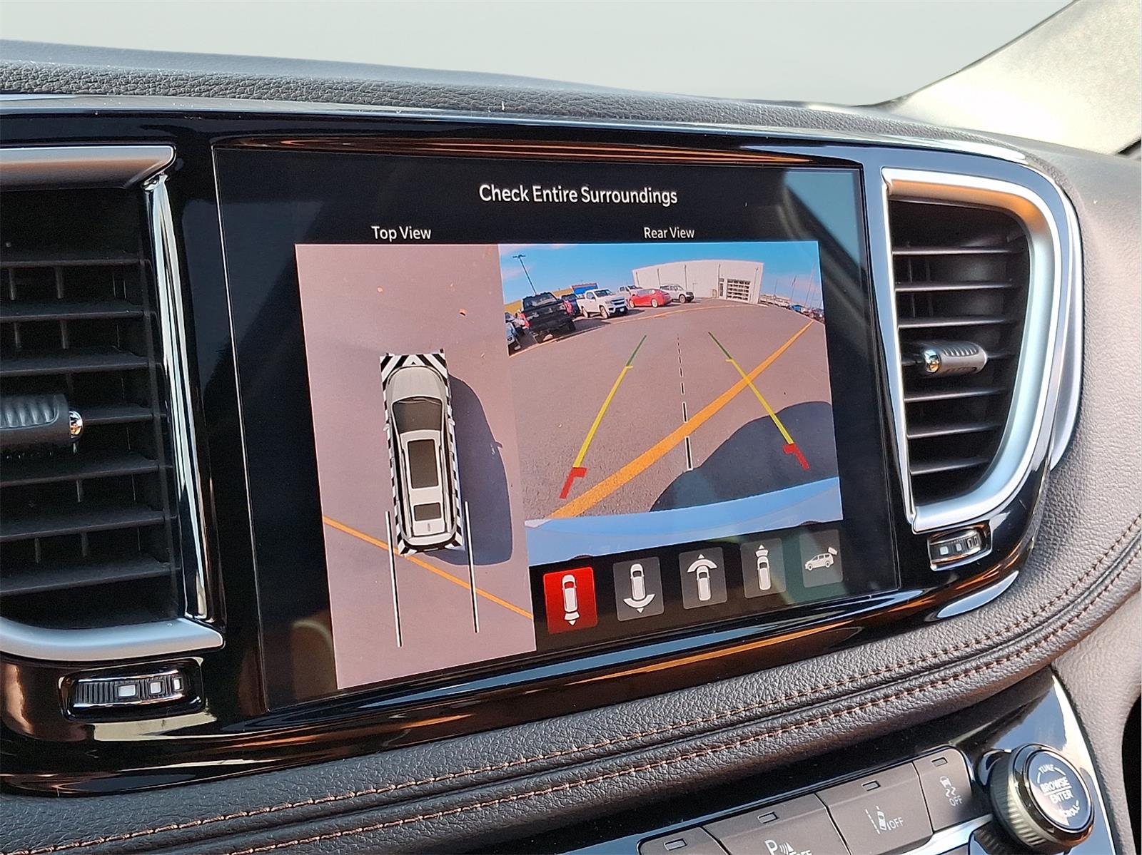Used 2026 Chrysler Pacifica - photo 22