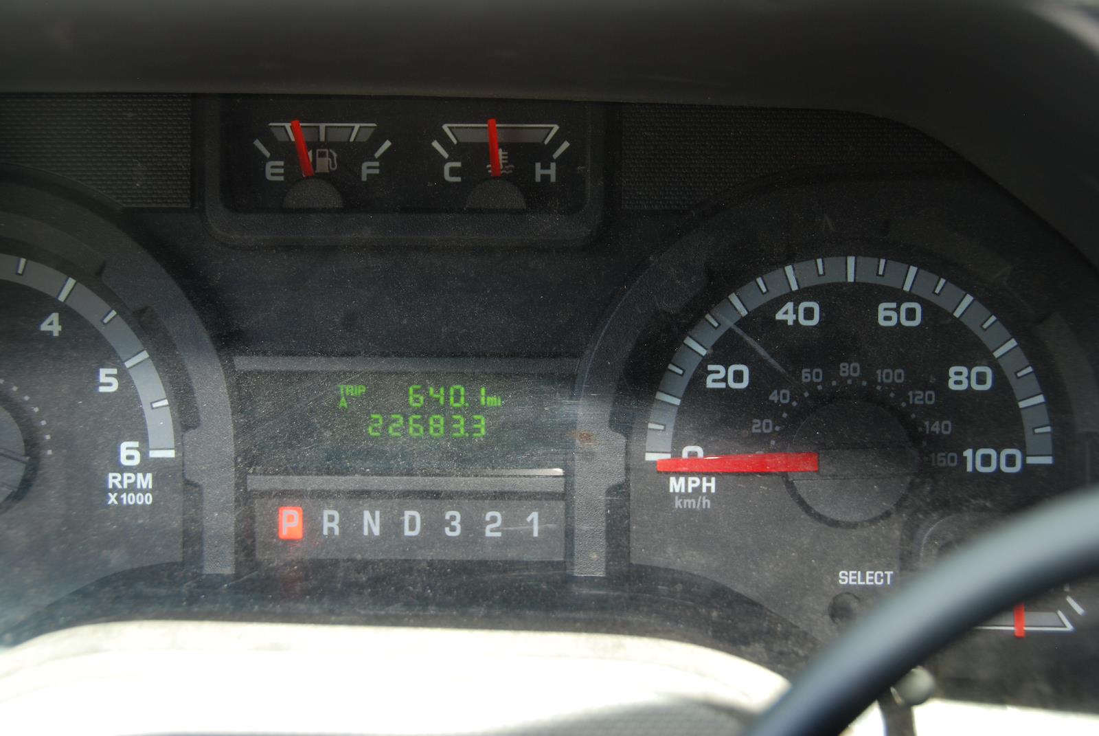 Used 2015 Ford E-350 - photo 13